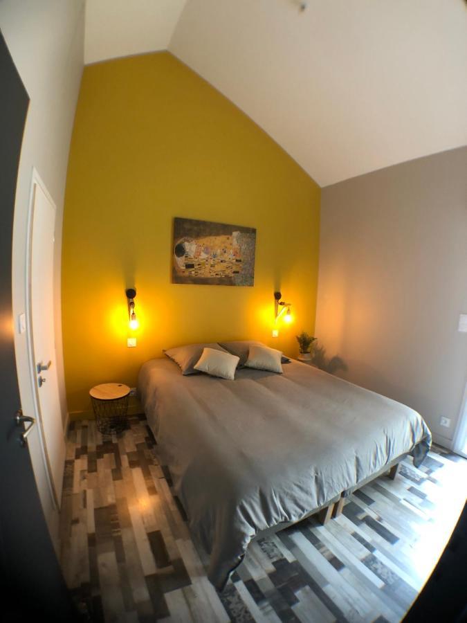 Maison Moderne Avec Jardin A 750m De La
